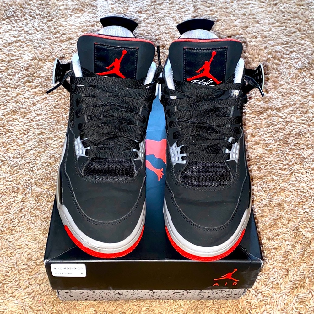 Jordan retro 4s